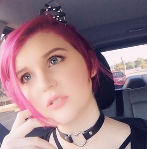 Meet your Posher, Taryn